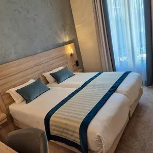 *** فندق شامباريت إليزيه فرنسا